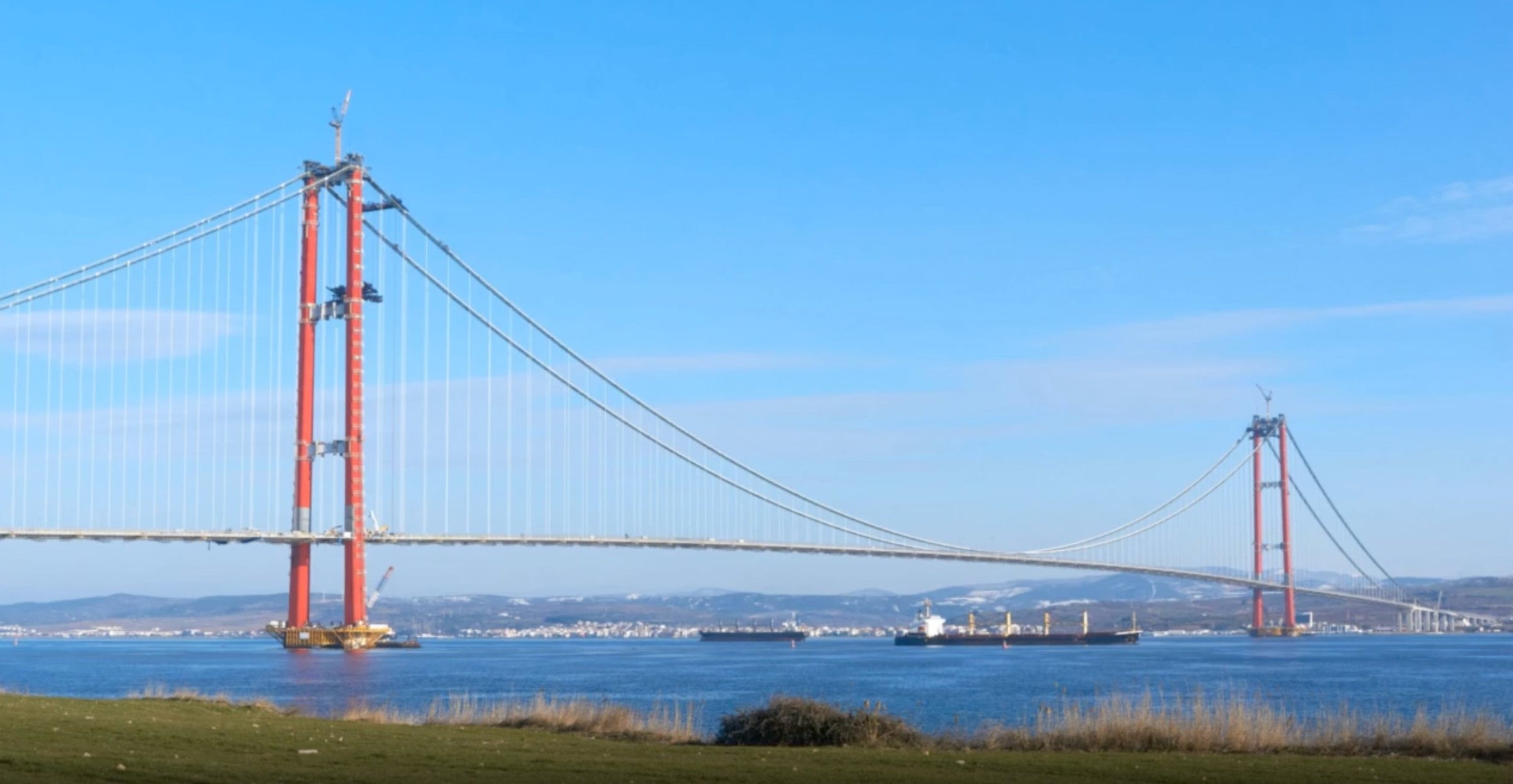 The 1915 Çanakkale Bridge across the Dardanelles