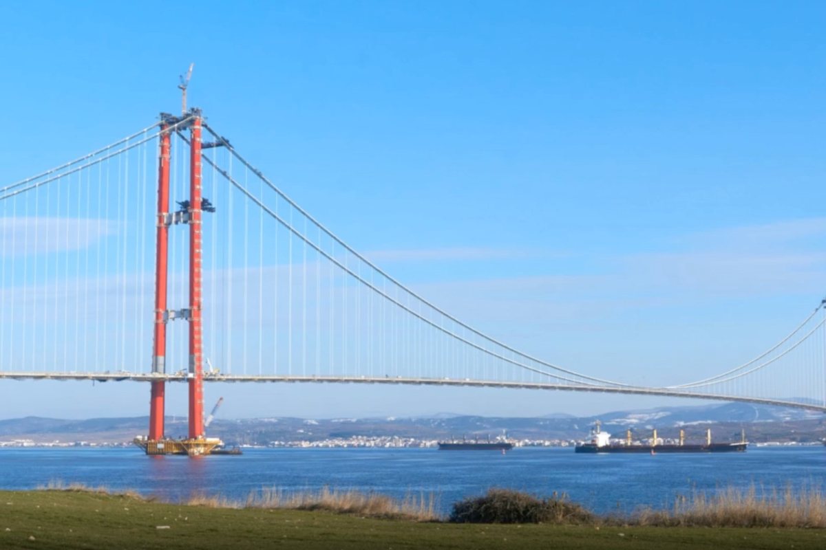 1915 Çanakkale Bridge across the Dardanelles